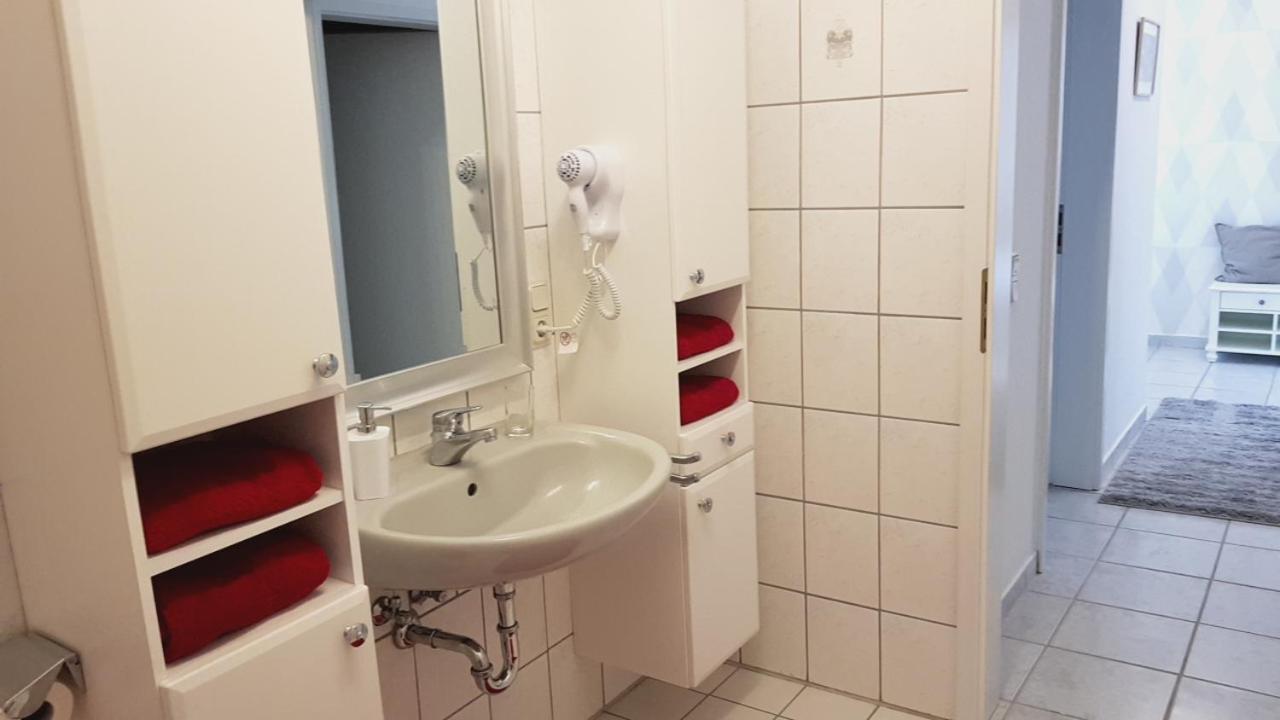 Ferienwohnung Gockels-Auszeit Бад-Вільдунген Екстер'єр фото